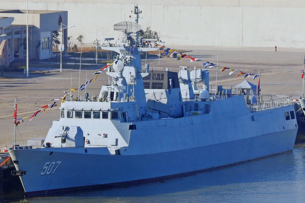 Hạm đội Đông Hải của Trung Quốc cũng có tới 10 hộ vệ hạm phục vụ, tất cả các tàu này đều được đóng theo lớp Type 056. Nguồn ảnh: QQ.