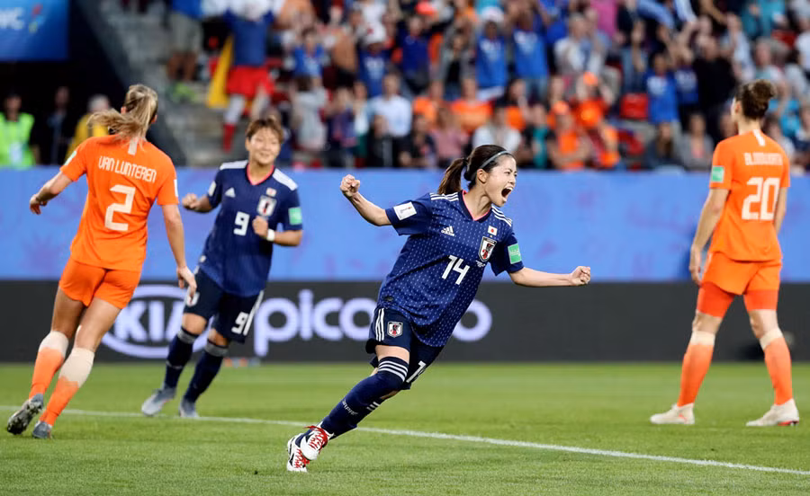 Giải bóng đá World Cup dành cho nữ hiện đang được tổ chức tại Pháp - quốc gia đương kim vô địch giải World Cup dành cho nam giới vừa diễn ra năm ngoái. Nguồn ảnh: Theatlantic.