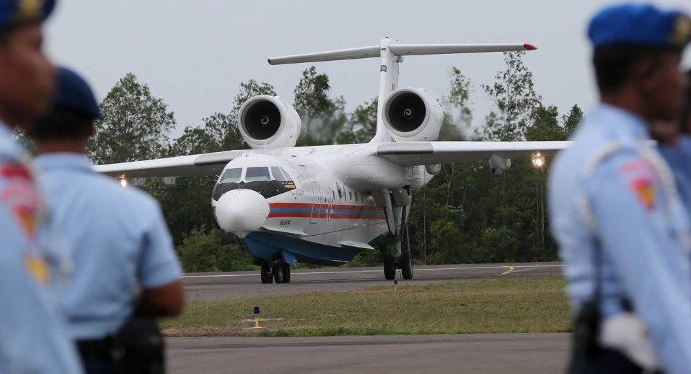 Tại triển lãm hàng không quốc tế đang diễn ra tại ngoại ô Paris, Tổng công ty chế tạo máy bay Beriev của Nga đã tuyên bố sẽ sẵn sàng bán máy bay thuỷ phi cơ lớn nhất mà nước này chế tạo loại Beriev Be-200 cho các nước phương Tây bất chấp việc đang bị cấm vận kinh tế. Nguồn ảnh: Pinterest.