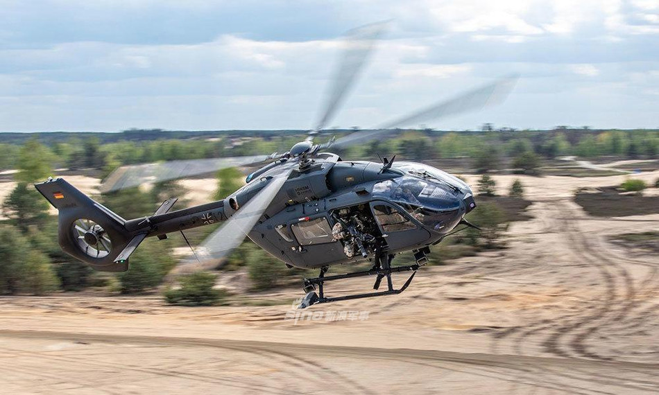 Ngay tại triển lãm hàng không Paris, chiếc H145M trong tay Không quân Đức đã có màn thể hiện cực kỳ hoành tráng. Nguồn ảnh: Sina.