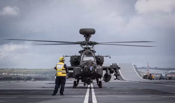 Loại trực thăng này cũng đã được Quân đội Anh sử dụng trên chiến trường Afghanistan hồi năm 2006 để thực hiện nhiệm vụ yểm trợ mặt đất. Năm 2011, Anh cũng huy động loại trực thăng này tới chiến trường Lybia. Nguồn ảnh: Aguwand.