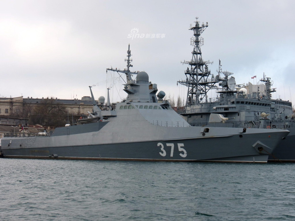 Hải quân Nga dự kiến sẽ đóng mới và đưa vào sử dụng sáu tàu tuần tra loại này. Hiện tại đã có hai tàu được đưa vào biên chế Hải quân Nga và ba tàu khác đang được hoàn thiện. Nguồn ảnh: Sina.