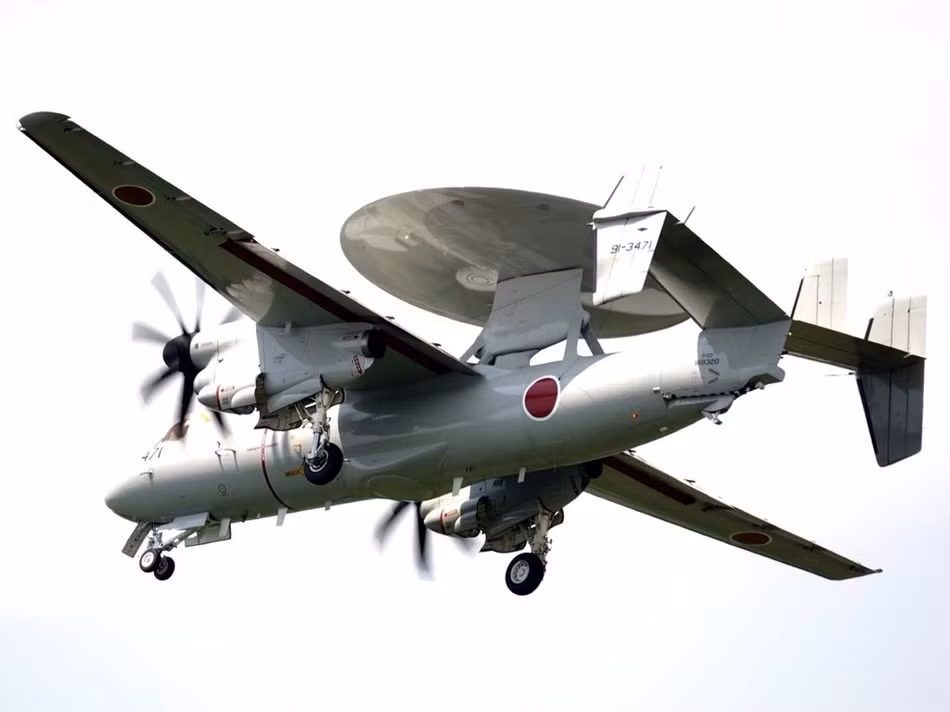 Nguyên nhân khiến cho Nhật Bản muốn trang bị một số lượng lớn máy bay cảnh báo sớm trong biên chế của mình lại khá đặc biệt - đến từ việc một phi công Liên Xô đào tẩu cùng chiếc MiG-25 và hạ cánh thành công xuống sân bay Hokadate, Nhật mà không bị phát hiện. Nguồn ảnh: Sina.