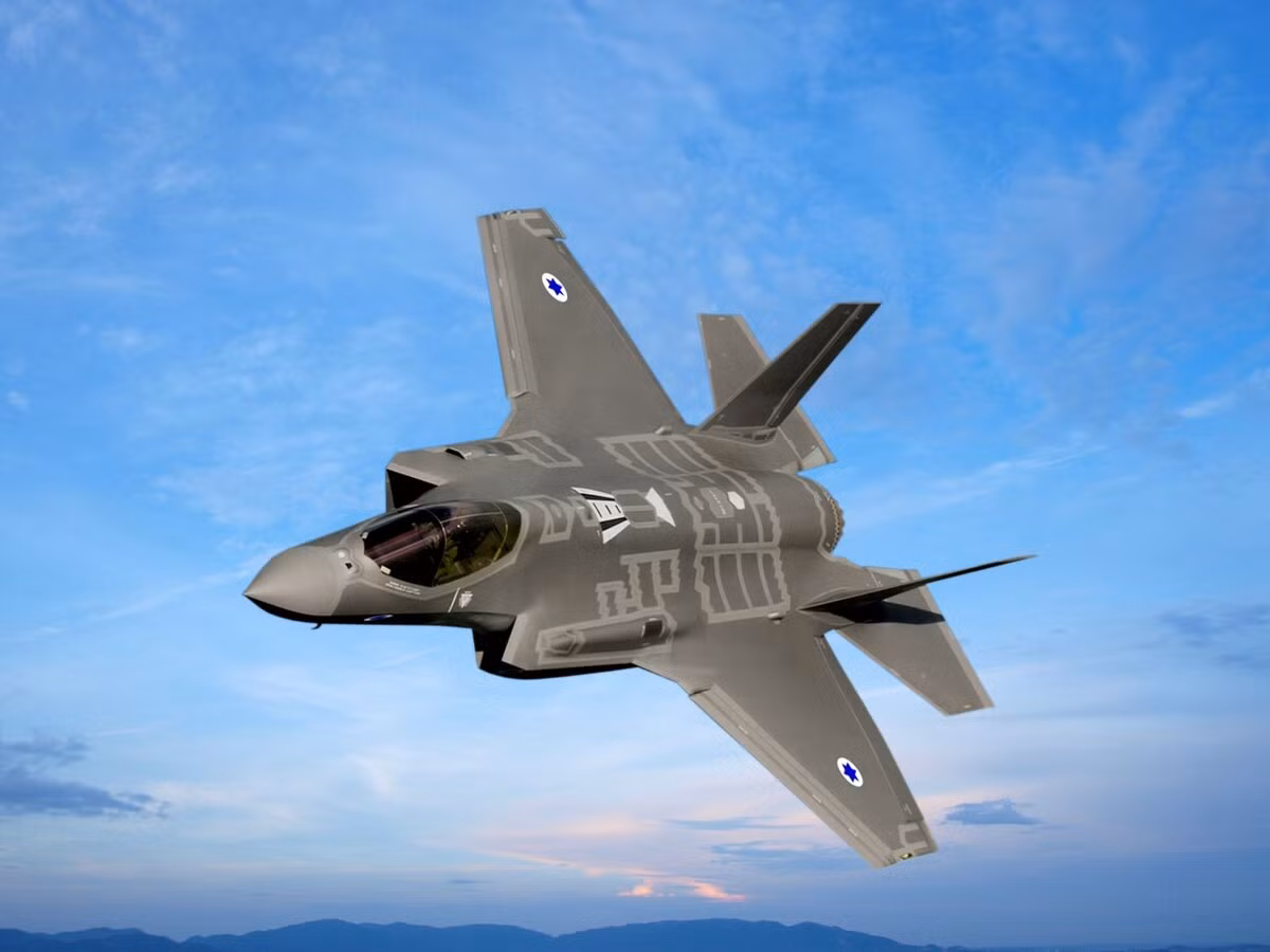 Tuy nhiên Israel mới là quốc gia đầu tiên sử dụng F-35 trong một nhiệm vụ chiến đấu. Cụ thể, hôm 22/5/2018, Không quân Israel đã triển khai các chiến đấu cơ F-35 trong hai nhiệm vụ tấn công oanh tạc. Nguồn ảnh: BI.
