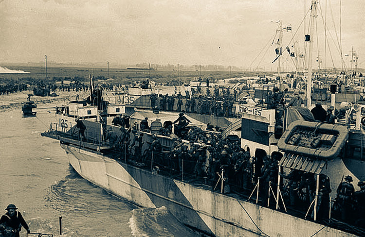 Tính tổng cộng trong toàn bộ chiến dịch đổ bộ kéo dài hai tháng này, các bên tham chiến có tới gần nửa triệu thương vong. Nguồn ảnh: BI.