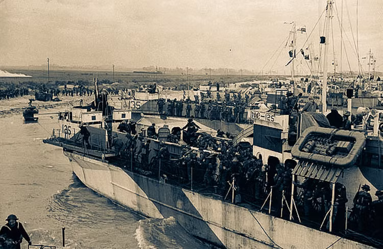 Tính tổng cộng trong toàn bộ chiến dịch đổ bộ kéo dài hai tháng này, các bên tham chiến có tới gần nửa triệu thương vong. Nguồn ảnh: BI.