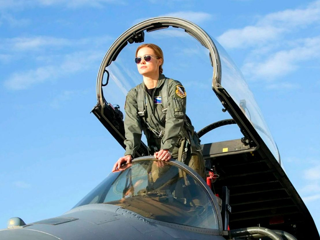 Tuy nhiên trong năm 2018 vừa qua, lần đầu tiên trong lịch sử Không quân Mỹ đã đào tạo nhiều phi công lái máy bay không người lái nhiều hơn phi công thực thụ. Điều này khiến cho các phi công lái máy bay không người lái có thể phục vụ tốt mọi loại nhiệm vụ được giao mà không cần phải... ra nước ngoài. Nguồn ảnh: Wearethemighty.