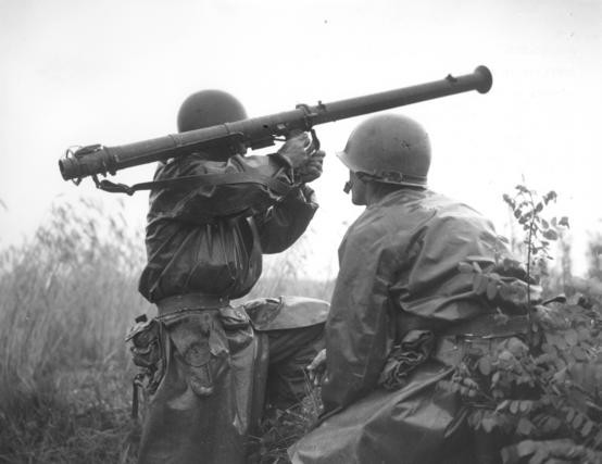 Tuy nhiên, đây là nỗ lực sớm nhất mà Mỹ có được để tung vào cuộc chiến mà theo tính toán của người Mỹ, họ sẽ có hàng năm trời để chuẩn bị trước khi quân Hàn Quốc bị "vỡ trận" hoặc yếu thế trước sức tấn công của Triều Tiên. Nguồn ảnh: BI.