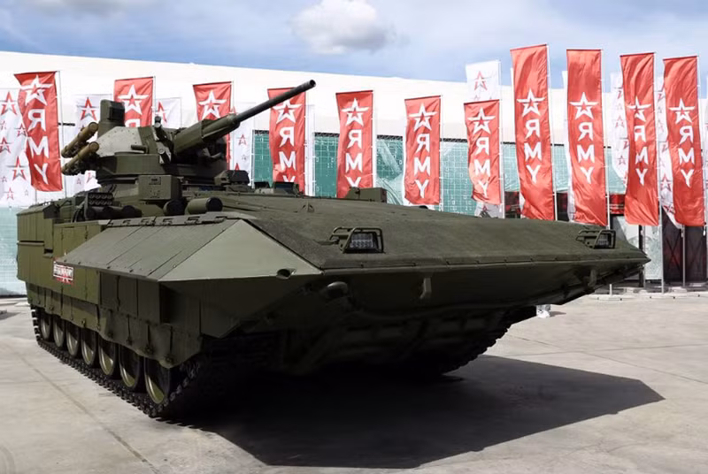 Xe chiến đấu bộ binh T-15 Armata.
