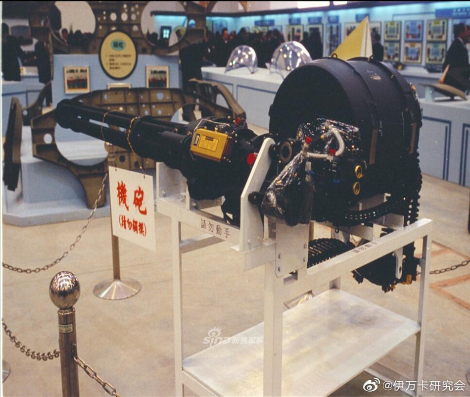 Một loạt các phiên bản của chiến đấu cơ IDF đã được Đài Loan cho ra đời sau đó, trong đó bao gồm cả phiên bản huấn luyện - đảm bảo cho Đài Loan không những tự chủ được về phương tiện chiến đấu mà còn tự chủ được cả về nguồn phi công chiến đấu. Nguồn ảnh: Sina.