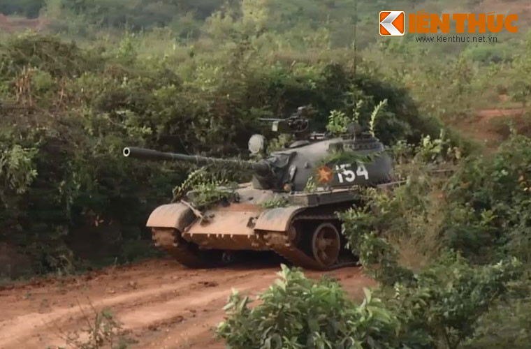 Trung đoàn 102 còn có tên gọi khác là Trung đoàn Thủ Đô và được thành lập sau ngày toàn quốc kháng chiến.