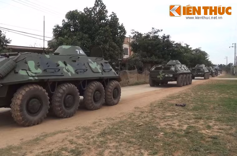 Tháng 3/1979, theo đội hình của Quân đoàn II, Sư đoàn 325 hành quân từ Campuchia về đóng quân tại huyện Lục Ngạn (Bắc Giang) và hoàn thành xuất sắc nhiệm vụ bảo vệ biên giới phía Bắc tại mặt trận Vị Xuyên năm 1988...