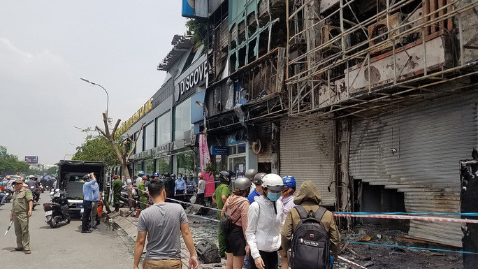 Chi nhanh Eximbank bi dot: Don dap “van den” deo bam toi bao gio?