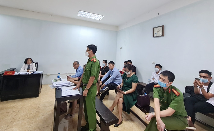Vu kien truong CA quan Bac Tu Liem: Nguyen don yeu cau CA cong khai xin loi?-Hinh-2