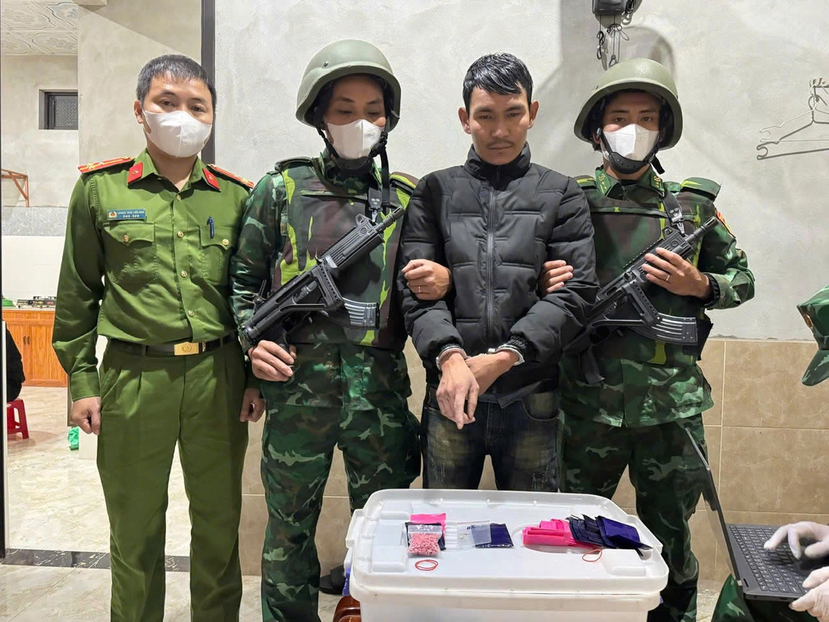 Quảng Trị: Bắt quả tang đối tượng tàng trữ số lượng lớn ma tuý Quang Tri: Bat qua tang doi tuong tang tru so luong lon ma tuy