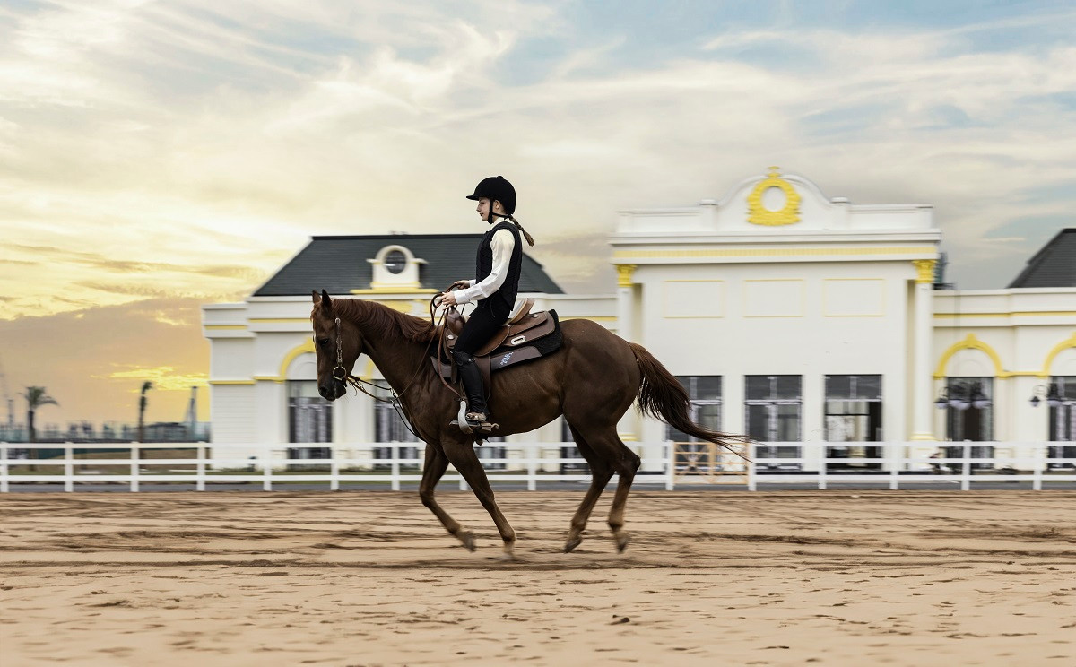 Hoc vien cuoi ngua Hoang Gia ghi danh Viet Nam len ban do mon the thao quy toc the gioi