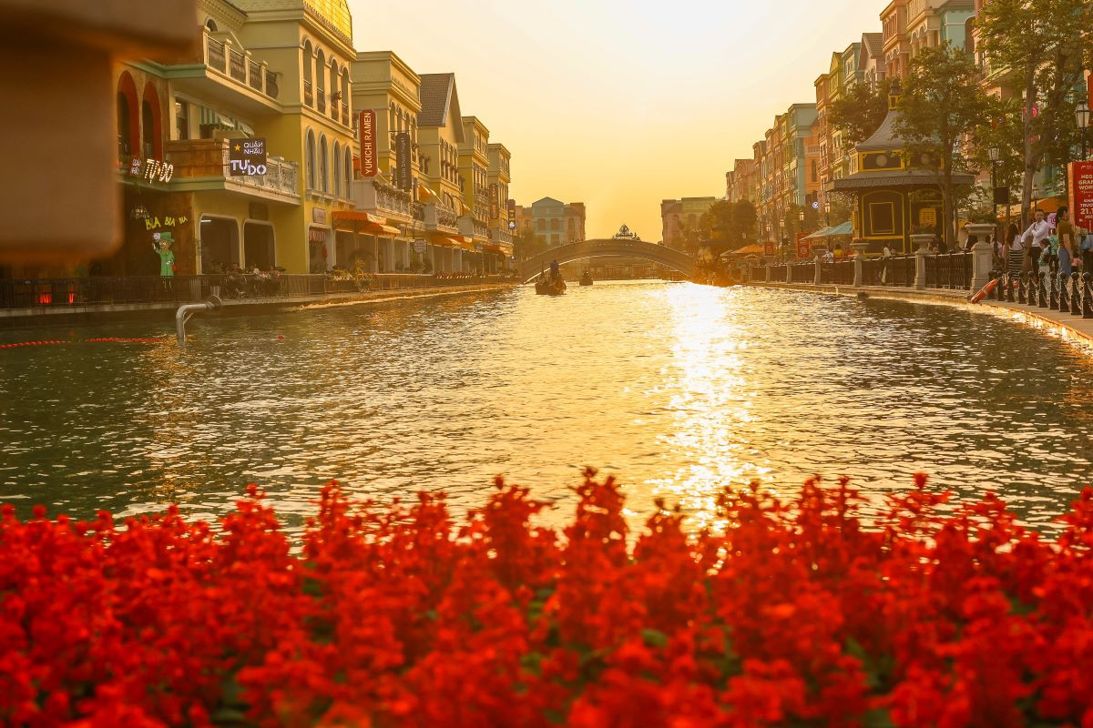 Top những điểm check-in đẹp “quên lối về” tại phố Hàn K-Town - Hình 6 Top nhung diem check-in dep “quen loi ve” tai pho Han K-Town-Hinh-6