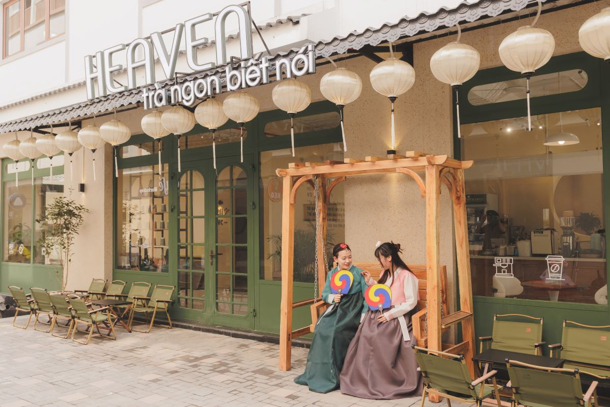 Top những điểm check-in đẹp “quên lối về” tại phố Hàn K-Town - Hình 4 Top nhung diem check-in dep “quen loi ve” tai pho Han K-Town-Hinh-4