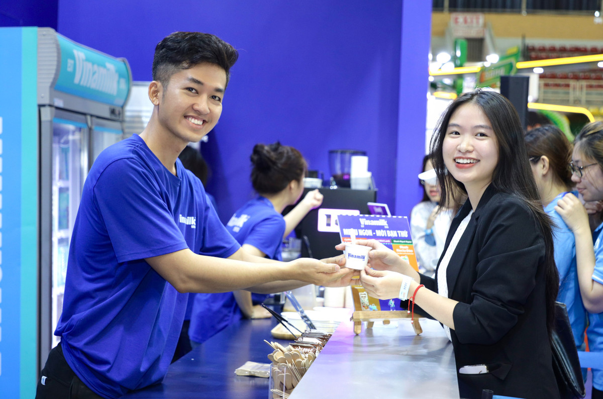 12 nam lien, Vinamilk giu vi tri “Quan quan” thuong hieu sua duoc chon mua nhieu nhat Viet Nam-Hinh-4