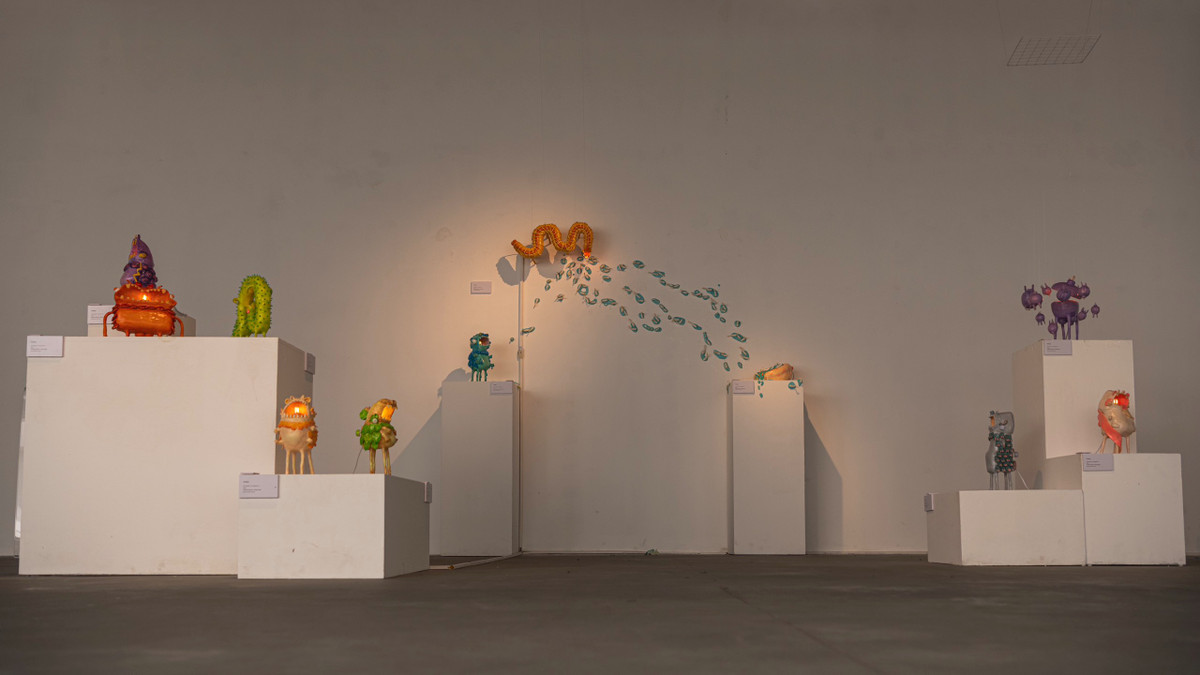 VCCA gioi thieu trien lam “Cam nang su dung: Cuoc doi“-Hinh-5