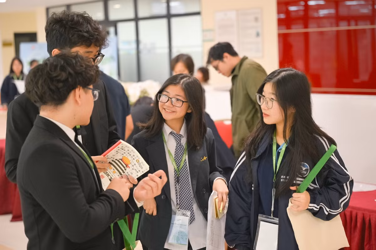 Lo dien 16 doi xuat sac nhat “Tieng noi Xanh” sau man tranh tai nay lua-Hinh-5