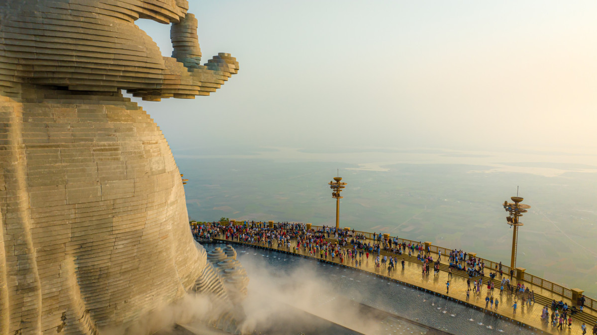 Giao su Tran Lam Bien: Tuong Di Lac tren nui Ba Den mang hon cot cua “An Nam tu dai khi”-Hinh-4