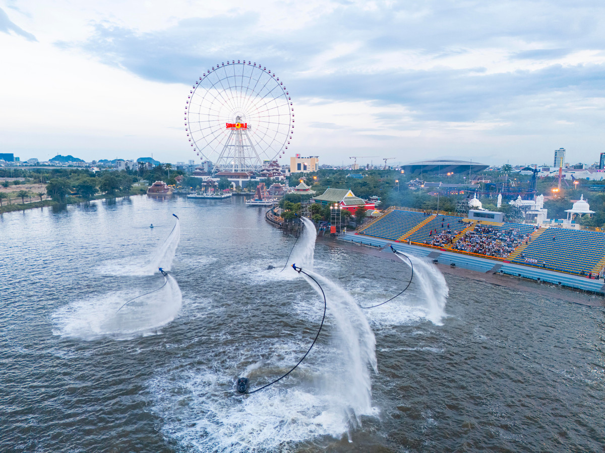 “Nghẹt thở” với show diễn Awaken River mới toanh tại Đà Nẵng “Nghet tho” voi show dien Awaken River moi toanh tai Da Nang