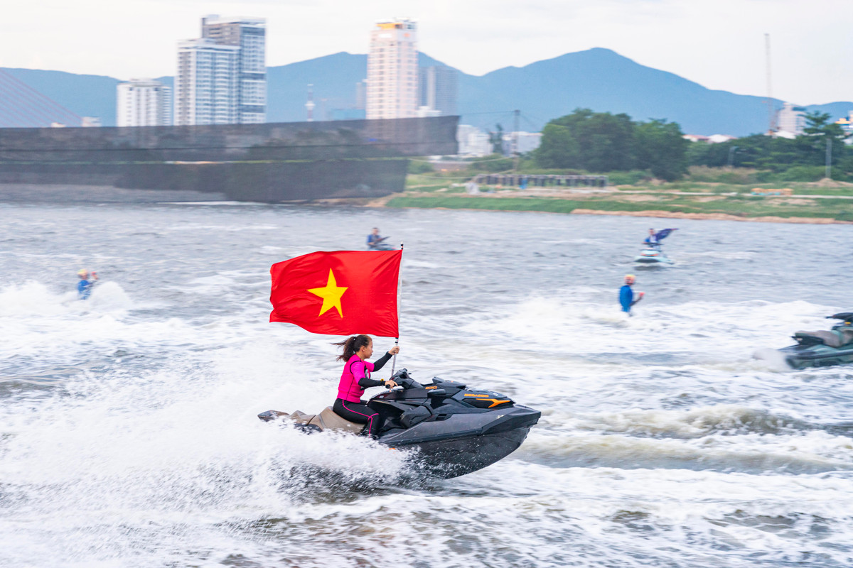 “Nghẹt thở” với show diễn Awaken River mới toanh tại Đà Nẵng - Hình 3 “Nghet tho” voi show dien Awaken River moi toanh tai Da Nang-Hinh-3