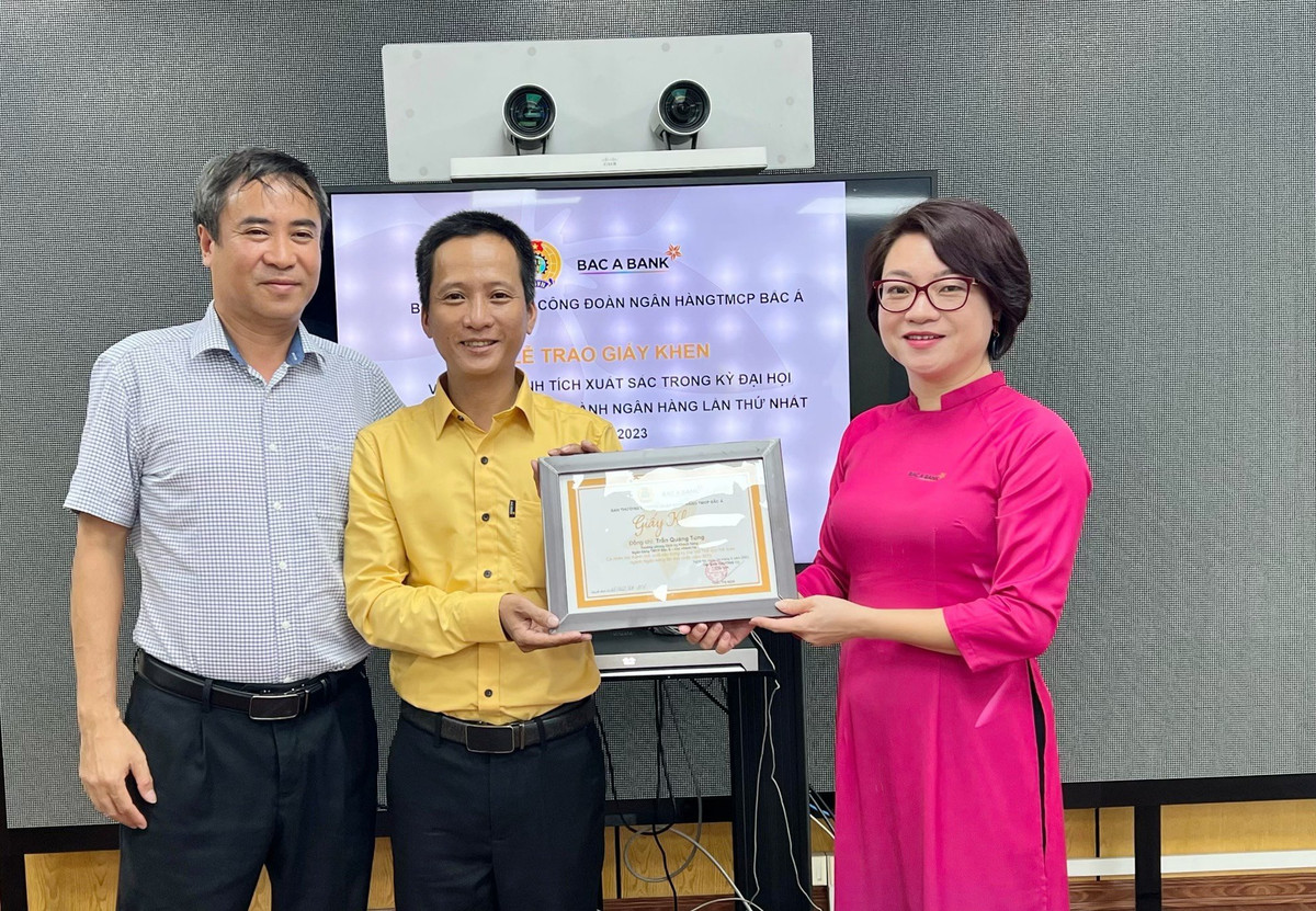 BAC A BANK tiep tuc duoc vinh danh “Doanh nghiep tieu bieu vi nguoi lao dong nam 2024”-Hinh-3