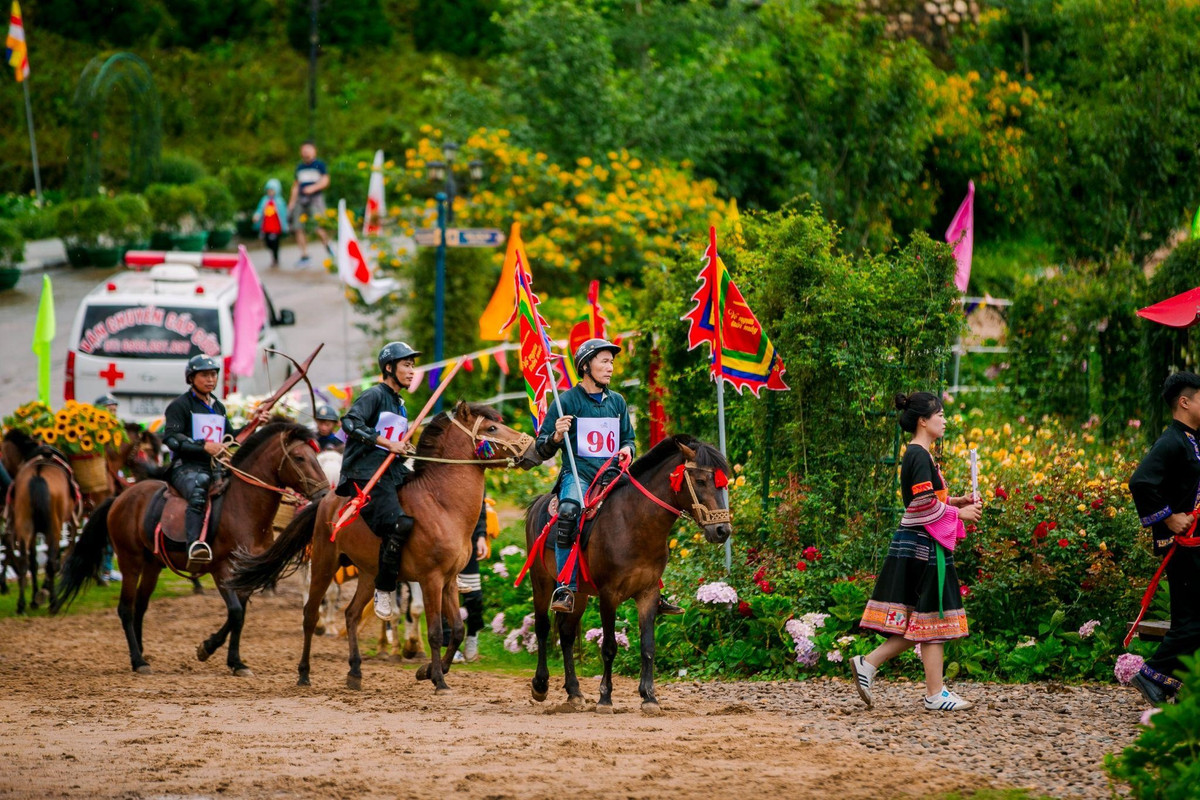 “Vo ngua tren may” – cuoc tranh hung cua cac nai ngua Tay Bac chinh thuc bat dau tu ngay 29/6-Hinh-2