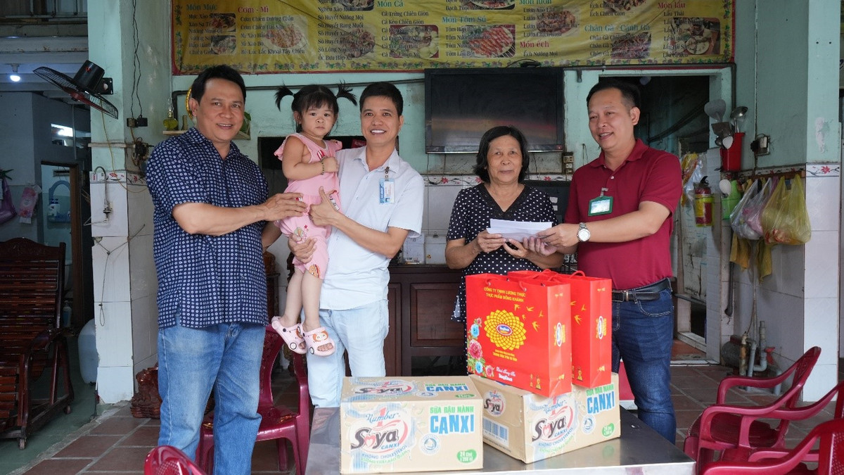 Am long Tet Trung thu gan 50 tre em mo coi do dai dich Covid tai TP.HCM-Hinh-2