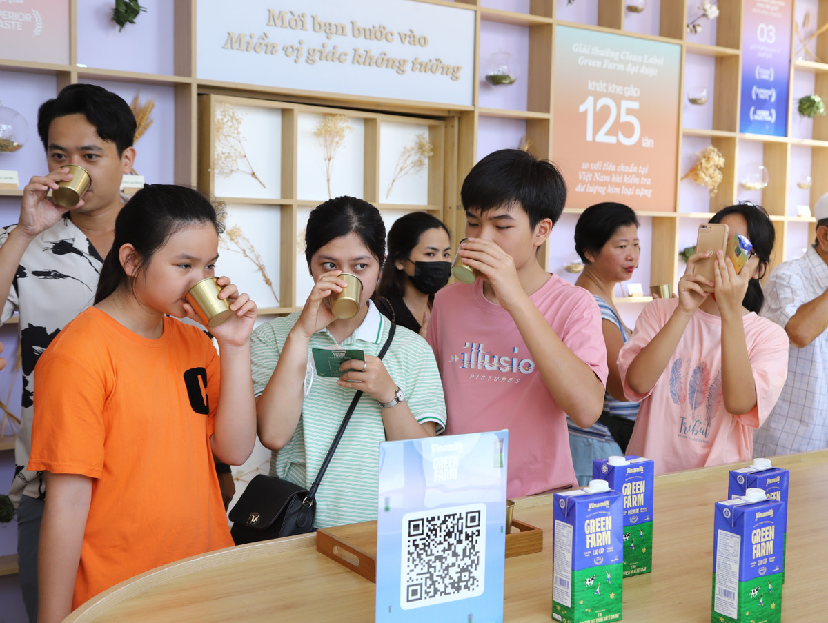 Lien tuc cai tien chat luong va sang tao trong tiep can nguoi dung lam nen suc manh cua thuong hieu dung dau nganh sua Viet-Hinh-11