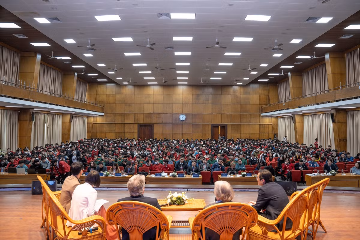 Quy VinFuture khoi dong chuoi su kien ket noi InnovaConnect 2024-Hinh-2