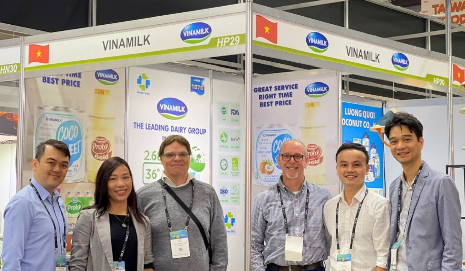 Thu hut nguoi tai khong de, giu chan duoc ho cang kho