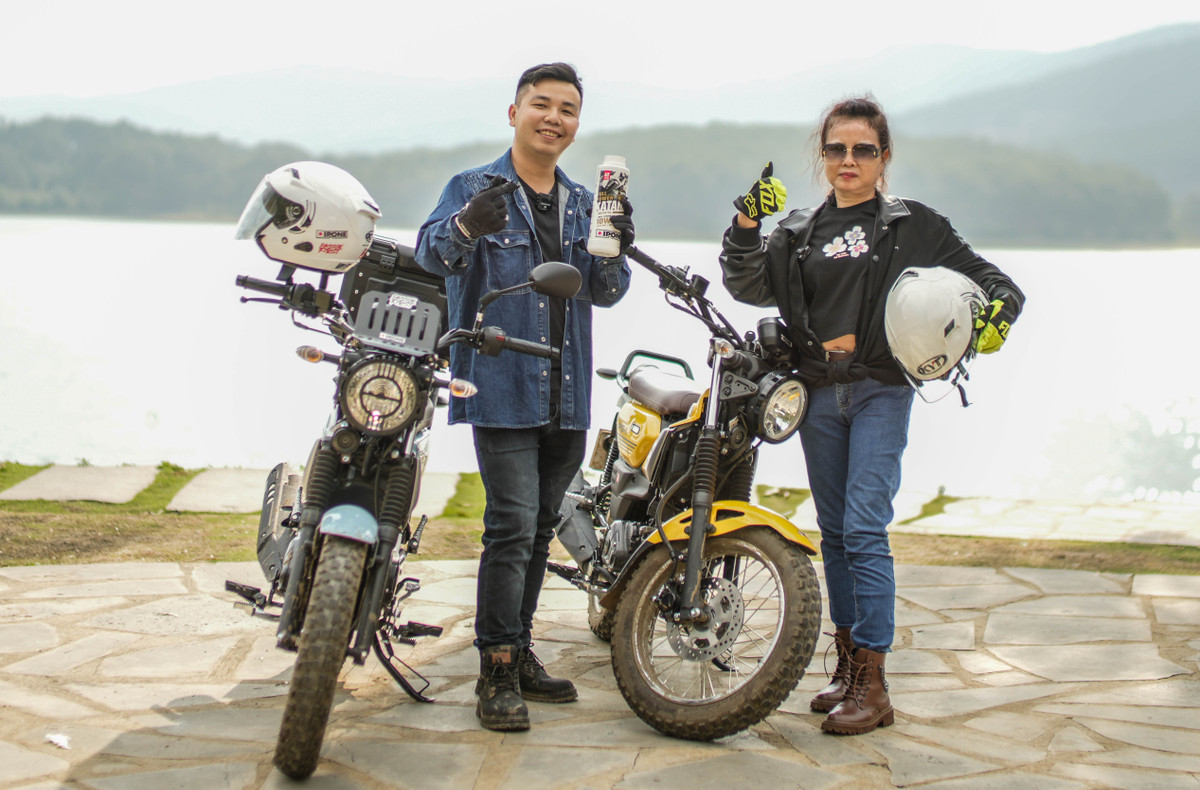 Me U60 chay xe may di phuot Da Lat cung con trai-Hinh-5