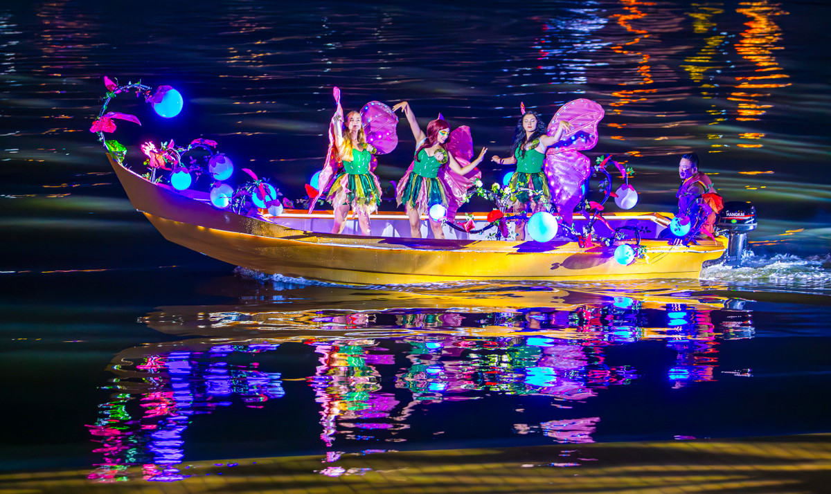 Hai show mới tại Da Nang Downtown quy tụ dàn sao hàng đầu thế giới - Hình 10 Hai show moi tai Da Nang Downtown quy tu dan sao hang dau the gioi-Hinh-10