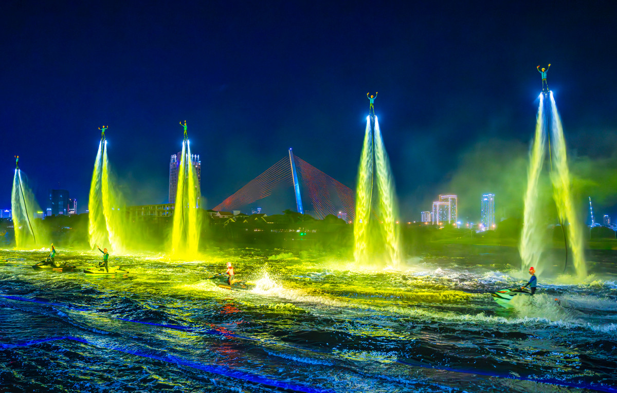 Hai show mới tại Da Nang Downtown quy tụ dàn sao hàng đầu thế giới - Hình 9 Hai show moi tai Da Nang Downtown quy tu dan sao hang dau the gioi-Hinh-9