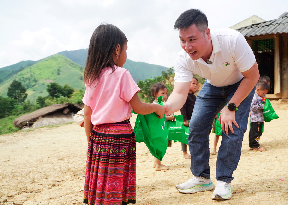 “Ket noi thuong hieu bang cam xuc” - Chien luoc ben bi cua VPBank-Hinh-2