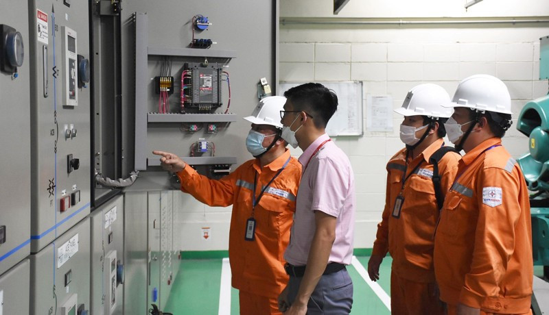 EVN Ha Noi dua ra cac giai phap dieu chinh phu tai dien va tiet giam su dung dien toi da trong gio cao diem-Hinh-2