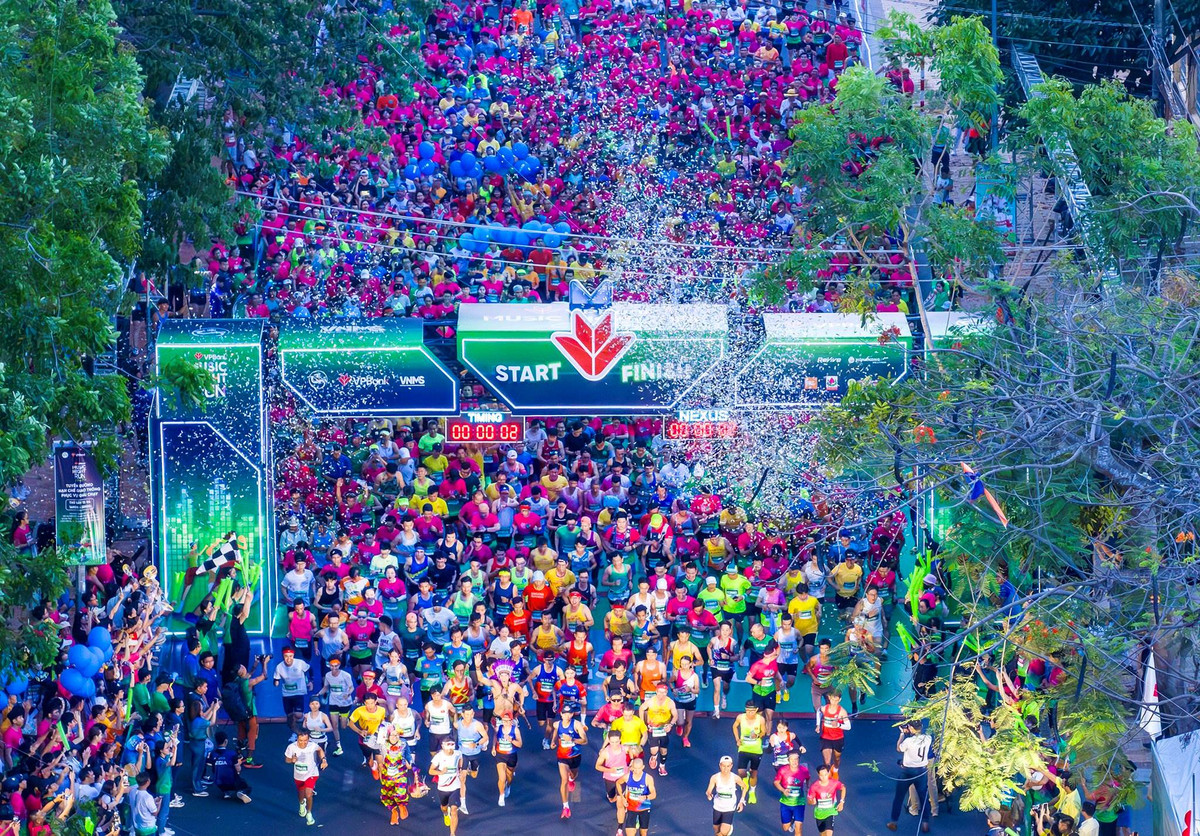 Tu Ha Noi den Can Tho - Giai ma chien luoc cua VPBank voi chay bo