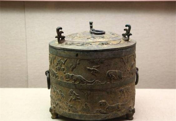 Bi an co vat quy gia tri hon 3.300 ty dong nhung “vo dung”-Hinh-4