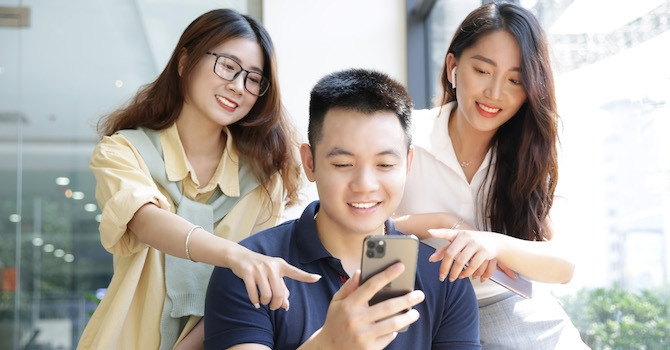 Masan, FPT Retail, VNPay đặt mục tiêu gì khi lấn sân sang mạng di động ảo? - Hình 2 Masan, FPT Retail, VNPay dat muc tieu gi khi lan san sang mang di dong ao?-Hinh-2