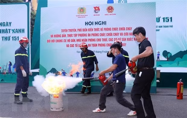 TP.HCM: Xu phat hon 1.500 nha tro, chung cu vi pham an toan phong chay