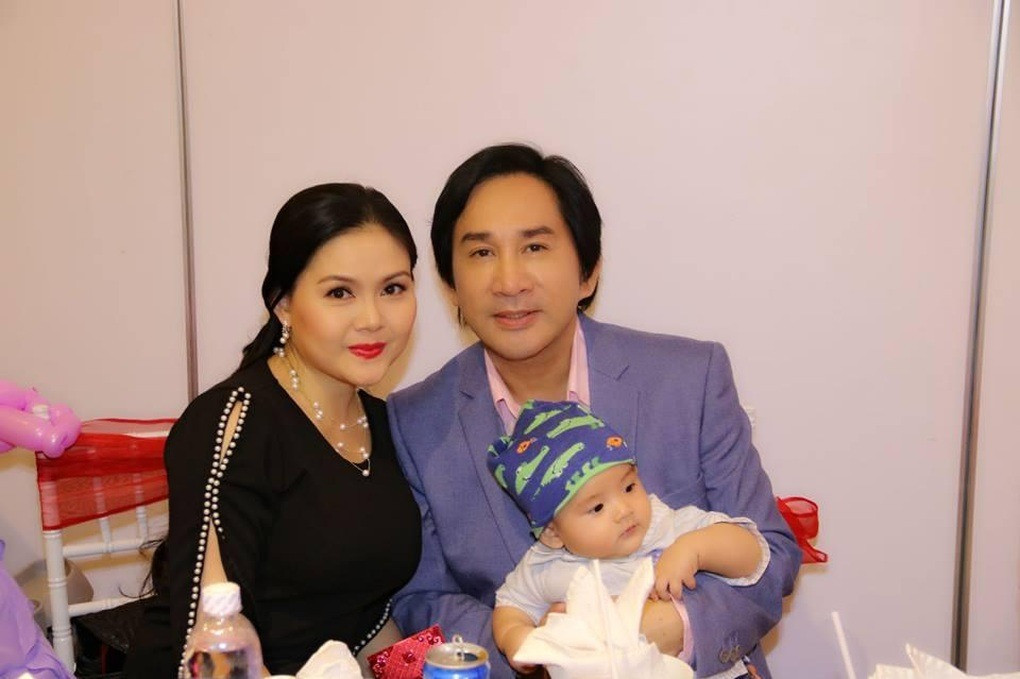 Kim Tu Long ke vu trom lay sach tien vang, cuong ron cua con-Hinh-2