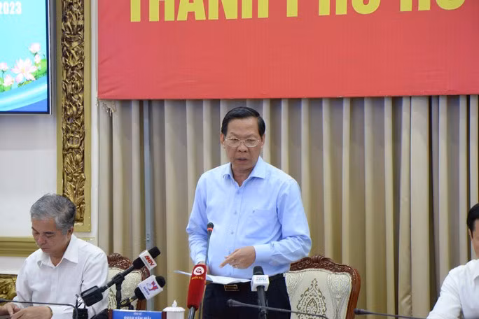 Chu tich Phan Van Mai: TP HCM giai ngan khoang 19.000 ty dong