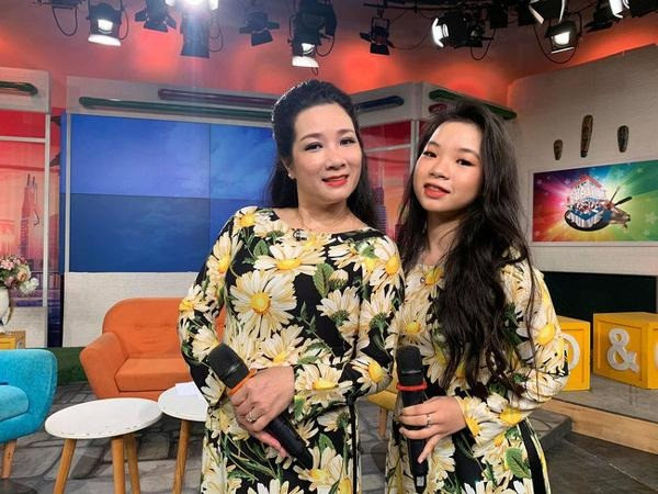 Con gai ut Thanh Thanh Hien tuoi 20:nu tinh mem mai