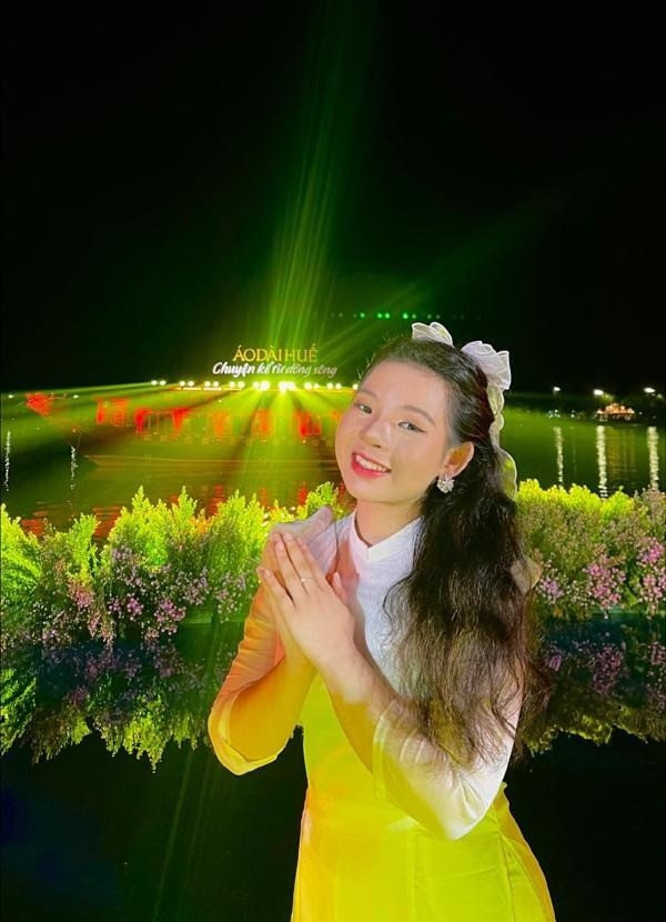 Con gai ut Thanh Thanh Hien tuoi 20:nu tinh mem mai-Hinh-5