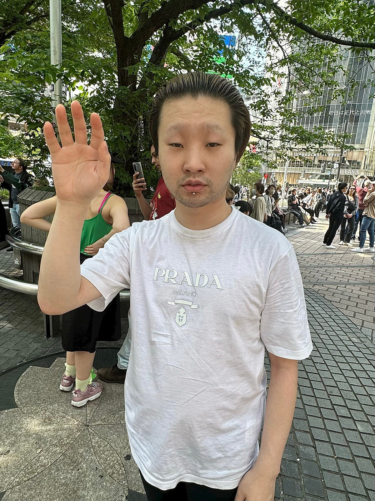 Tik Toker khoe mat moc gay choang, fan khen het loi-Hinh-4