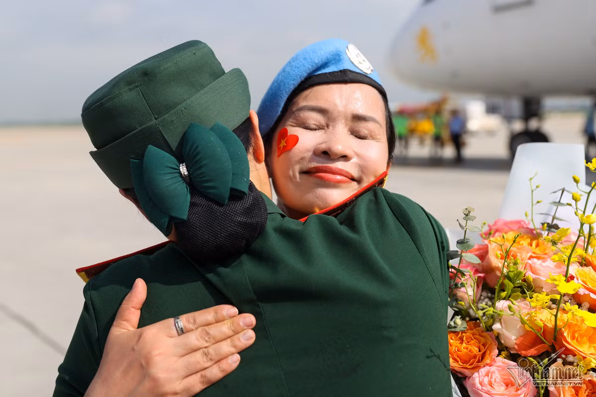 Nhung khoanh khac an tuong tren 2023-Hinh-2