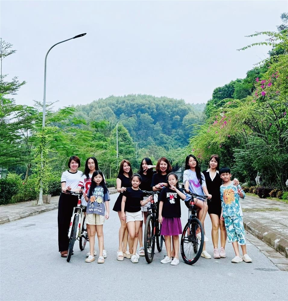 Hong Dang va Manh Truong than tu phim ra ngoai doi-Hinh-3